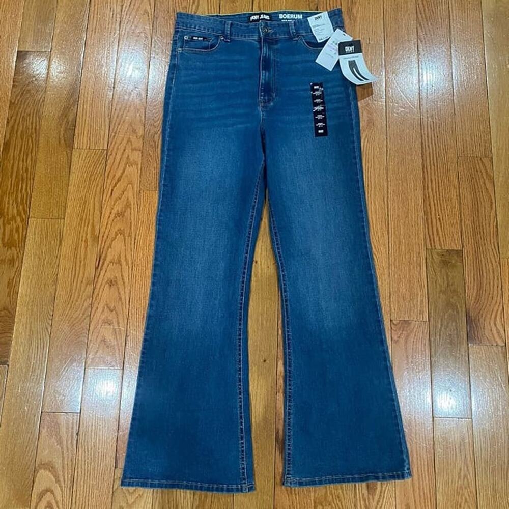 DKNY Boerum High Rise Flare Leg Comfort Stretch Jeans Women’s 32/14